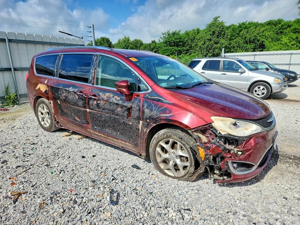 2020 CHRYSLER PACIFICA TOURING L 5