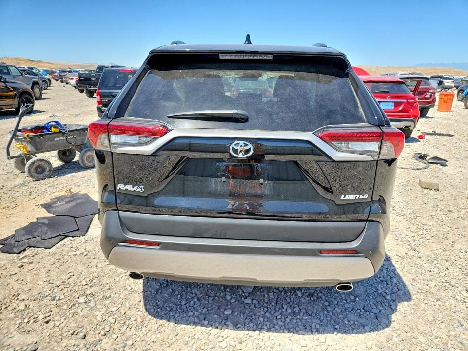 2023 TOYOTA RAV4 LIMITED 6