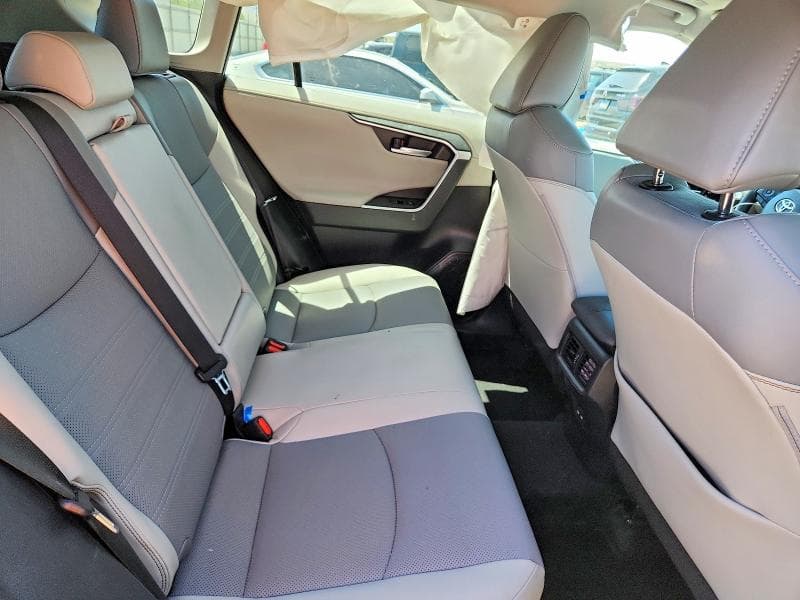 2023 TOYOTA RAV4 LIMITED 10