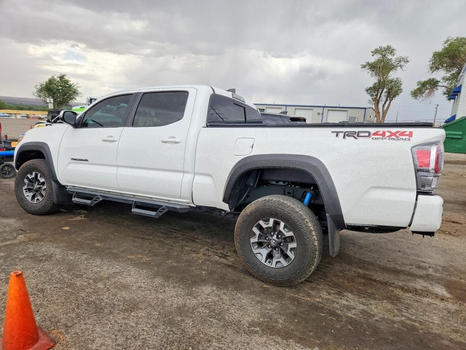 2023 TOYOTA TACOMA TRD OFF-ROAD 2