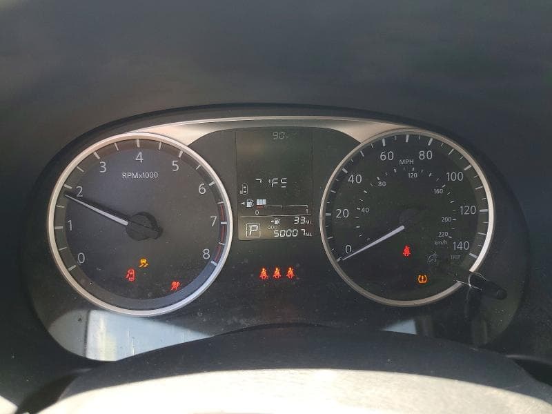 2022 NISSAN KICKS S 9