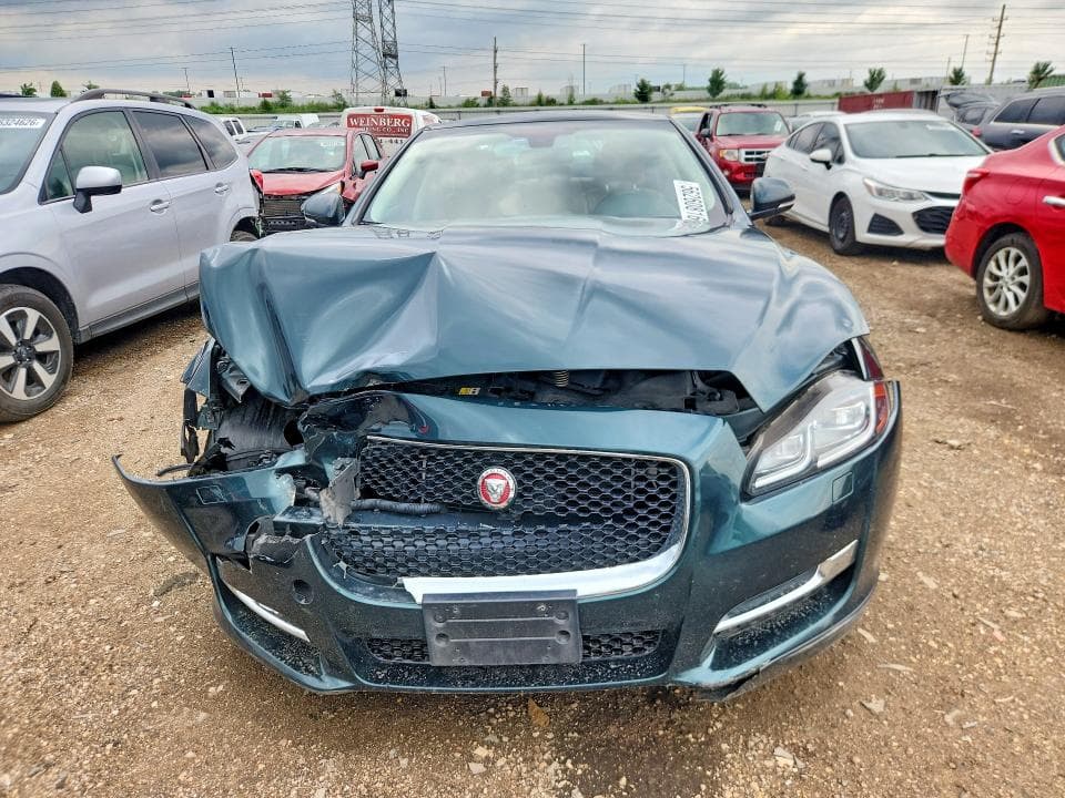2017 JAGUAR XJ 5