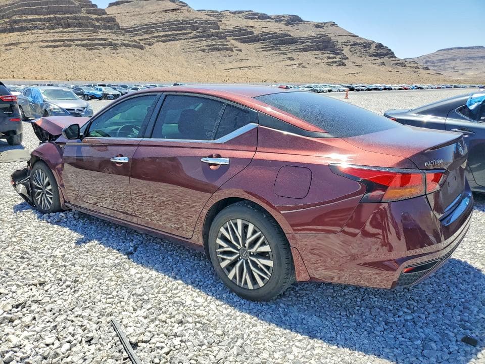 2024 NISSAN ALTIMA SV 2