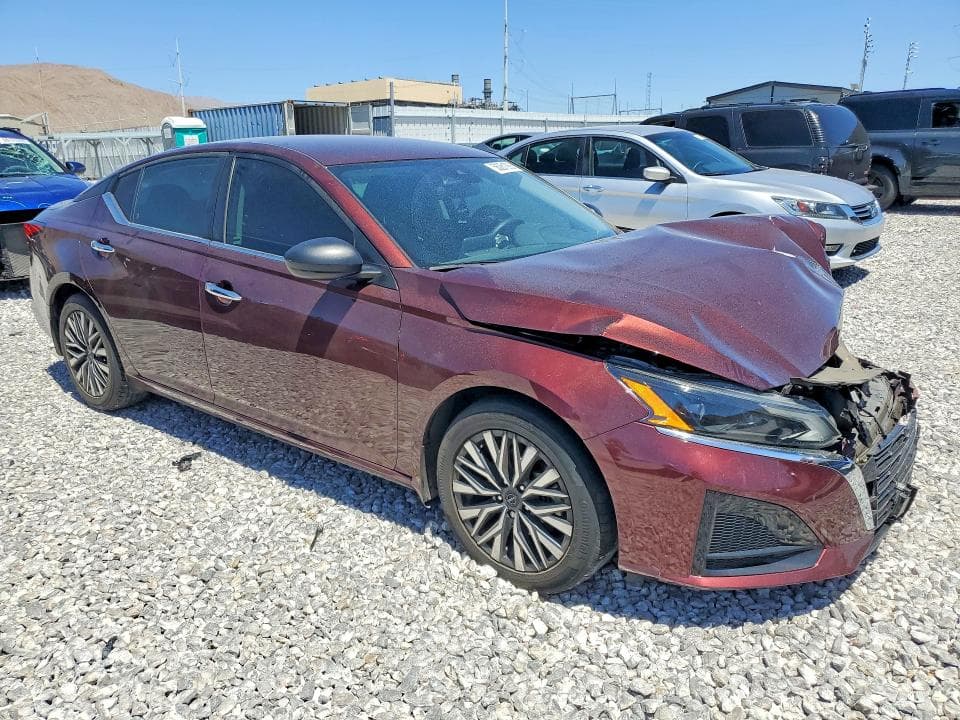 2024 NISSAN ALTIMA SV 4