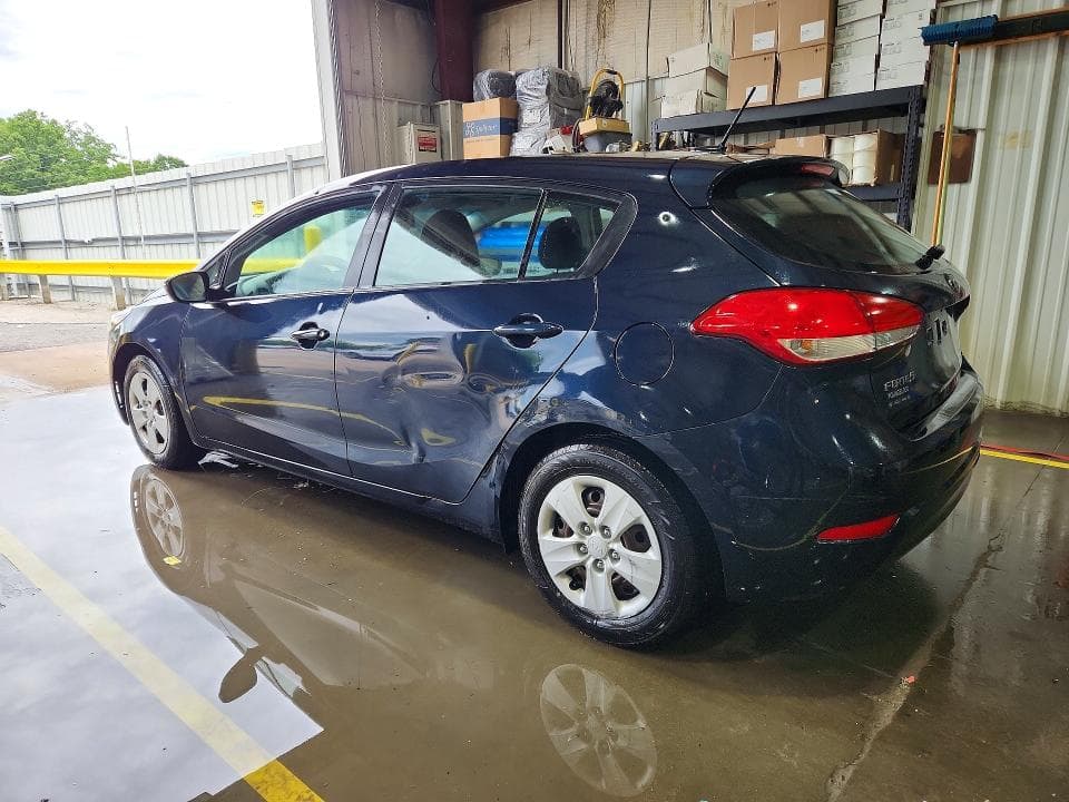 2017 KIA FORTE LX 2
