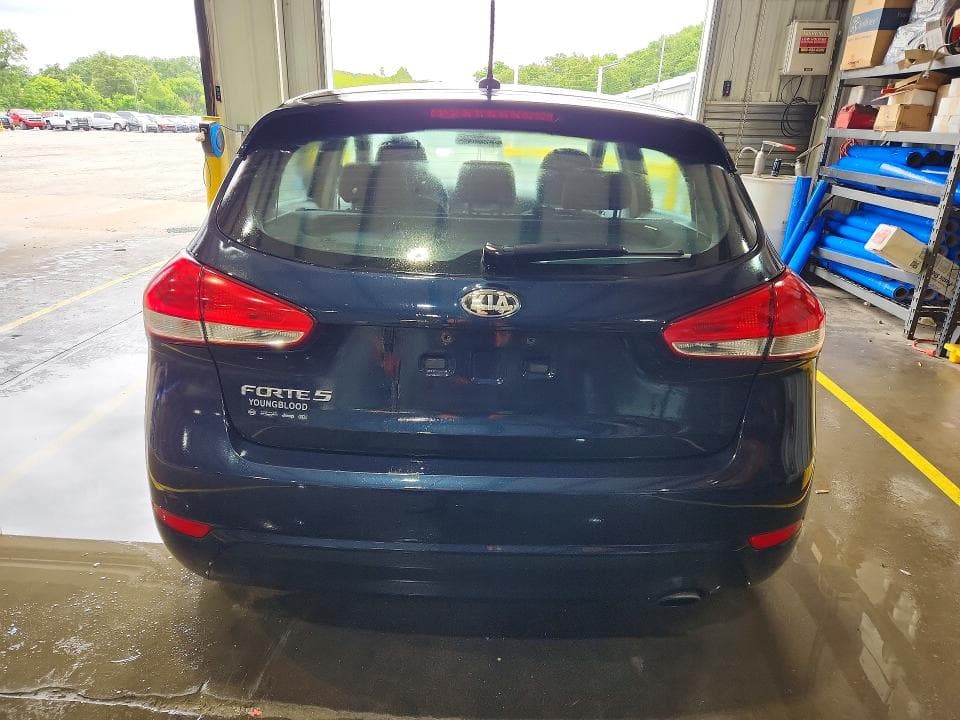 2017 KIA FORTE LX 6