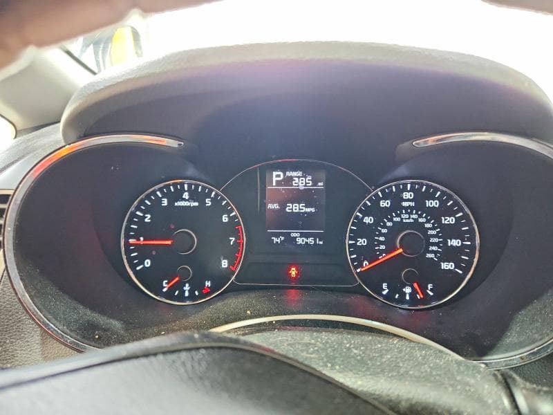 2017 KIA FORTE LX 9
