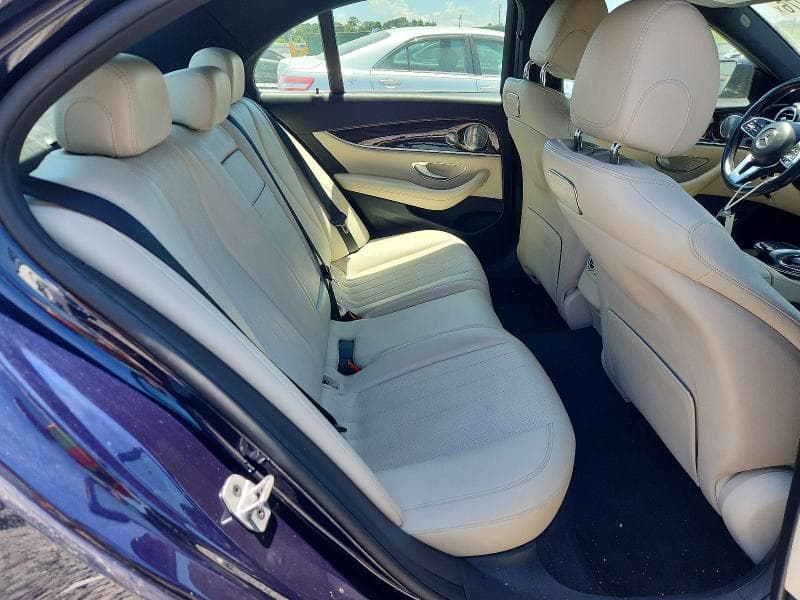 2019 MERCEDES-BENZ E 300 300 10