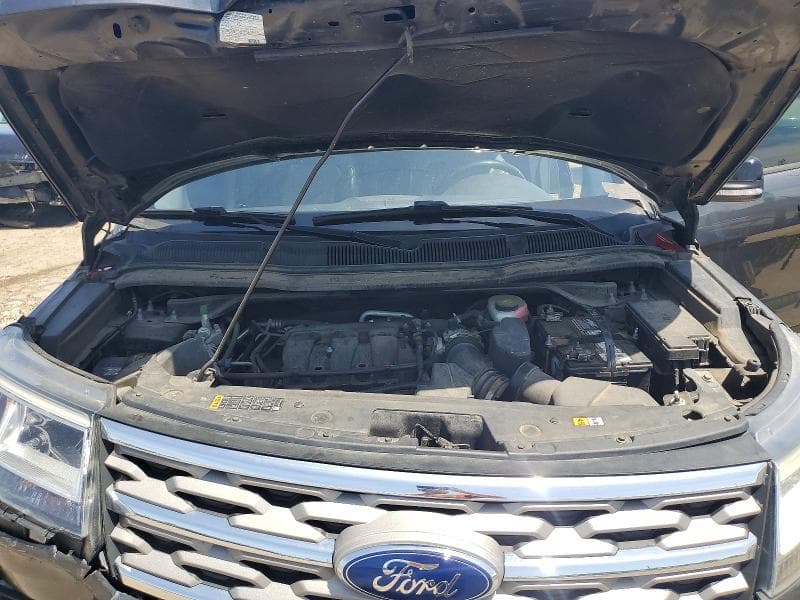 2018 FORD EXPLORER XLT 12