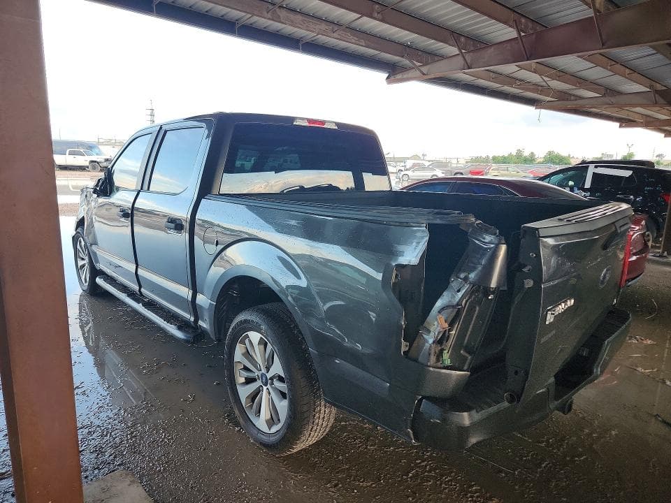 2017 FORD F150 SUPERCREW 2