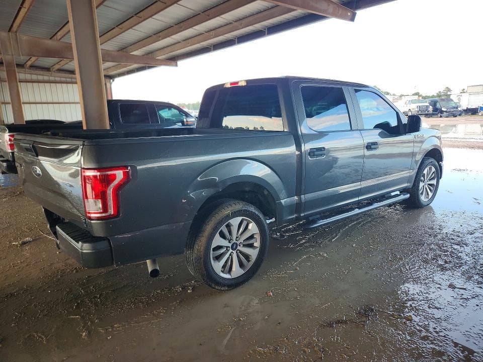 2017 FORD F150 SUPERCREW 3