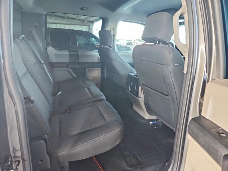 2017 FORD F150 SUPERCREW 10