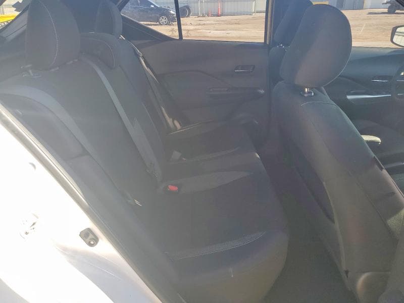 2020 NISSAN KICKS SV 10