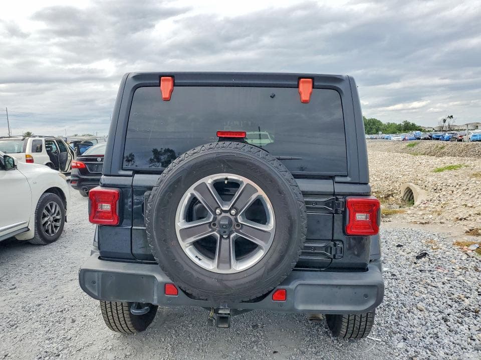 2021 JEEP WRANGLER UNLIMITED SAHARA 6