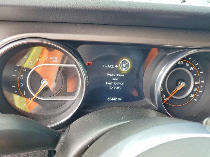 2021 JEEP WRANGLER UNLIMITED SAHARA 9