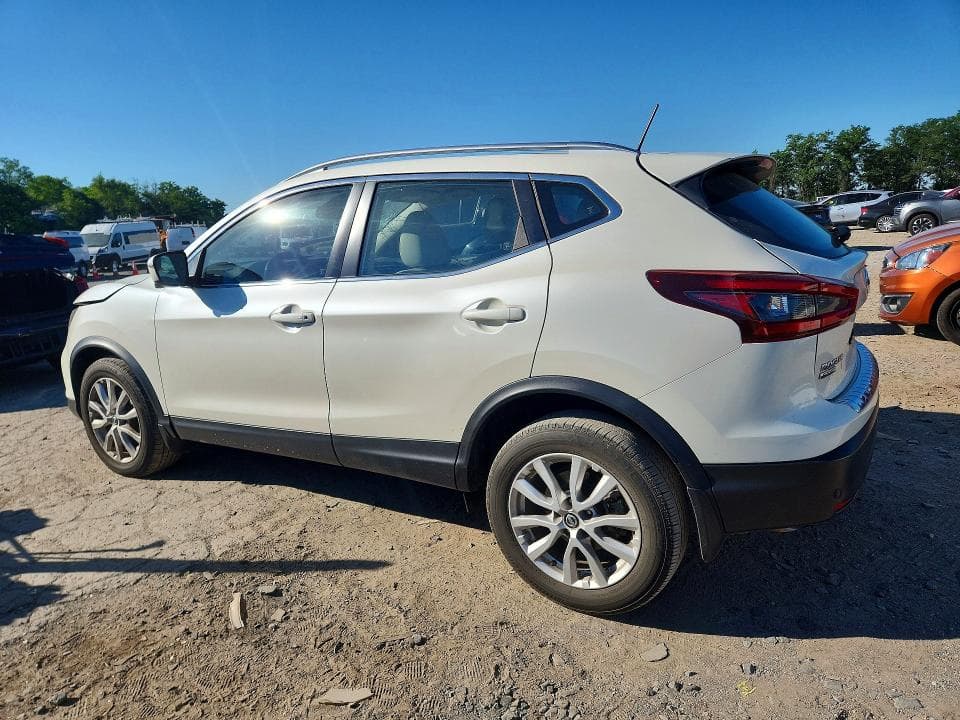 2022 NISSAN ROGUE SPORT SV 2