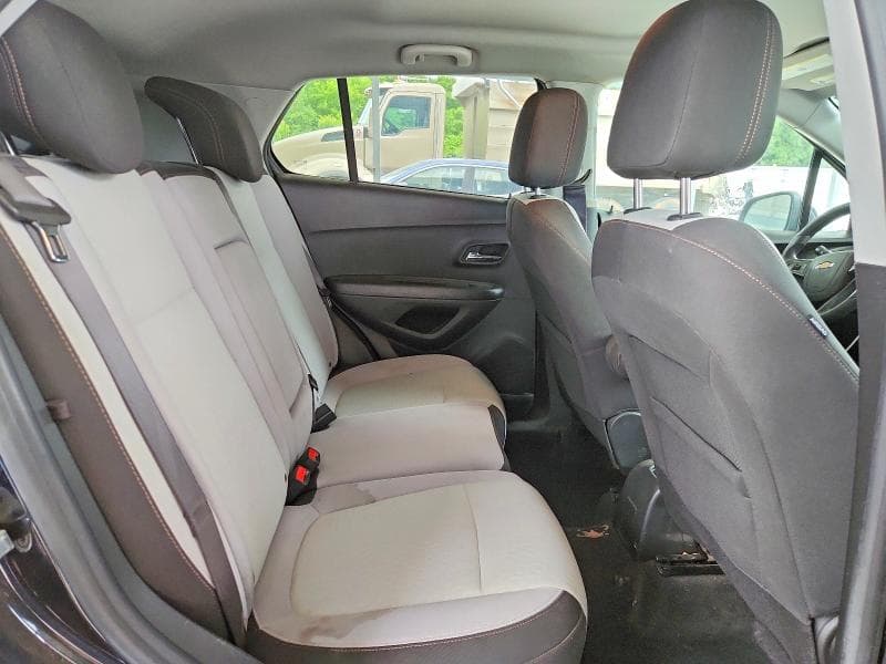 2022 CHEVROLET TRAX LS 11