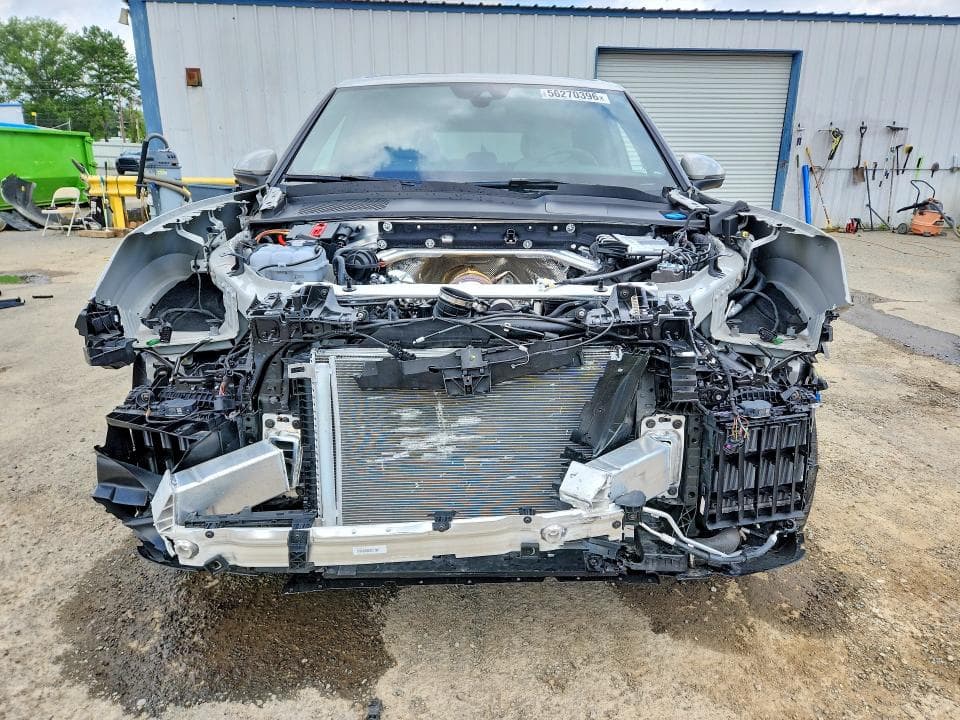 2025 PORSCHE CAYENNE 6