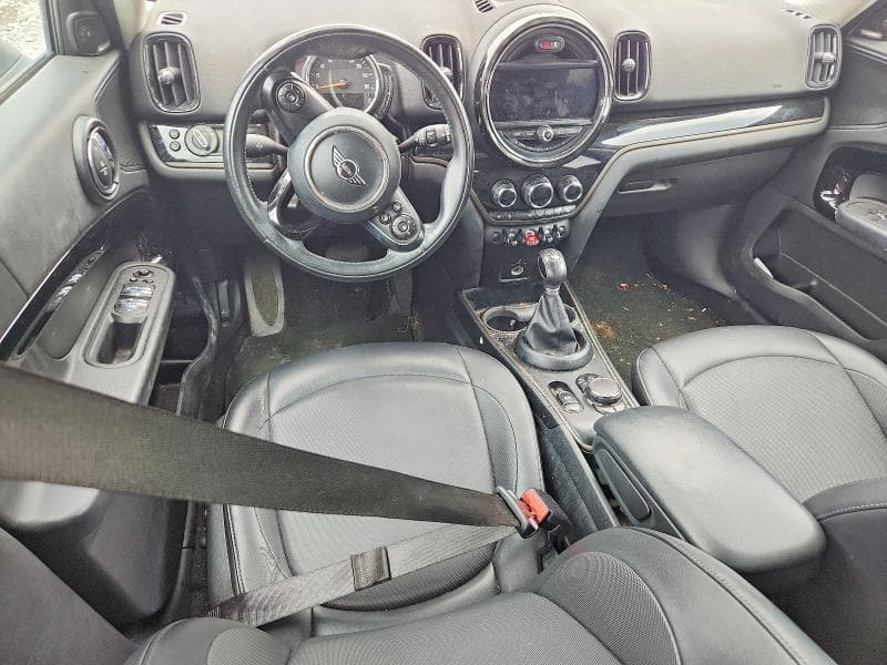 2019 MINI COOPER COUNTRYMAN 8