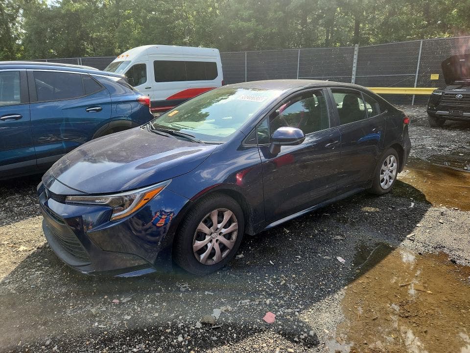 2024 TOYOTA COROLLA LE - 1
