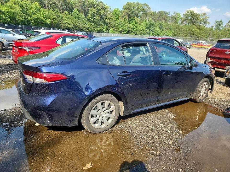 2024 TOYOTA COROLLA LE 3