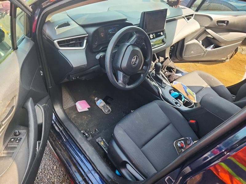 2024 TOYOTA COROLLA LE 8