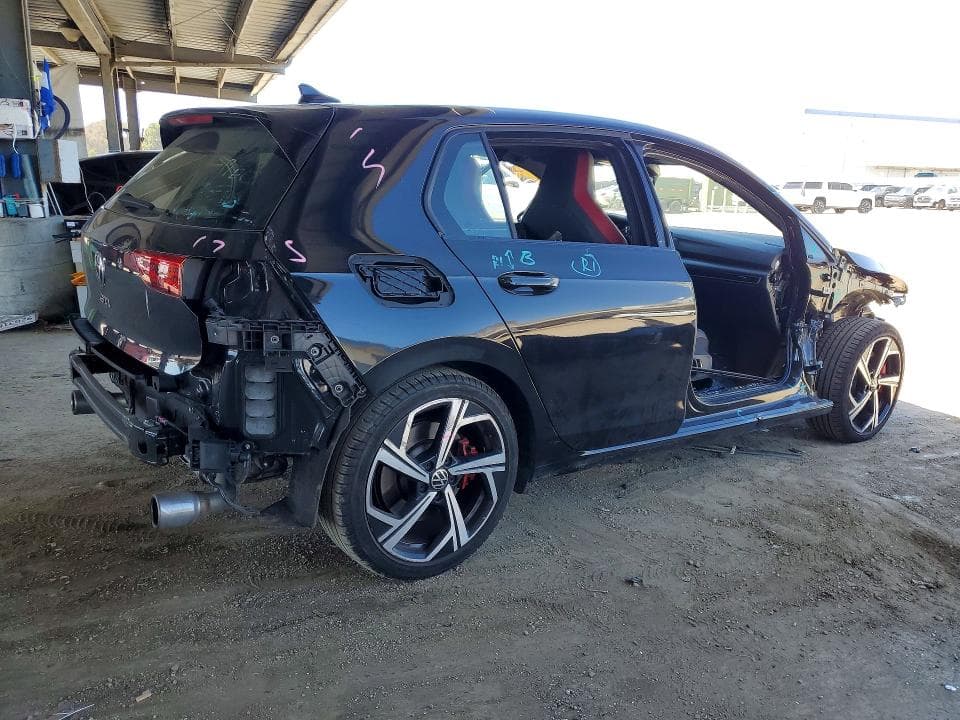 2024 VOLKSWAGEN GTI SE 3