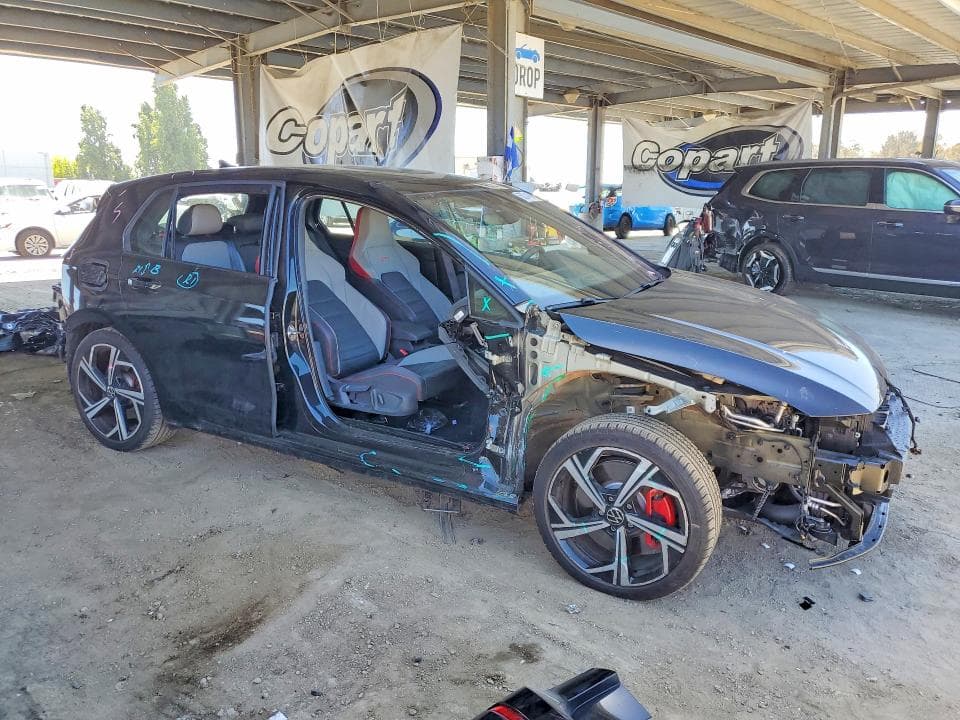 2024 VOLKSWAGEN GTI SE 4