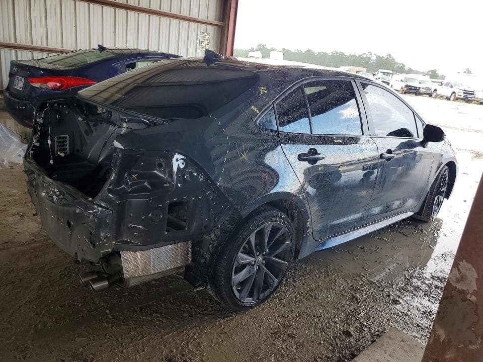 2024 TOYOTA COROLLA 3