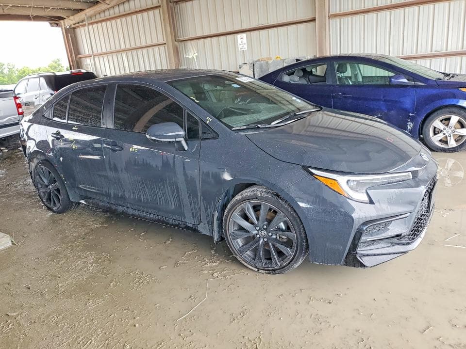 2024 TOYOTA COROLLA 4