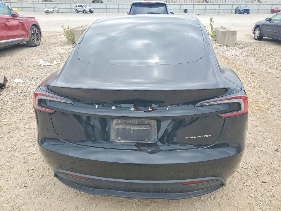 2025 TESLA MODEL 3 6