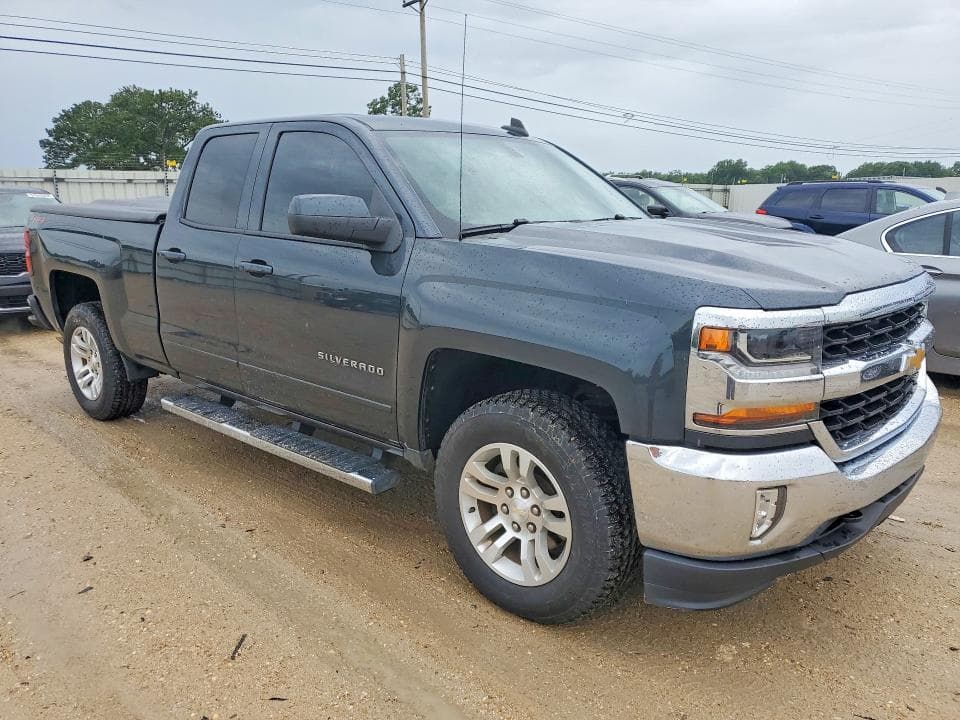 2018 CHEVROLET SILVERADO K1500 LT 4