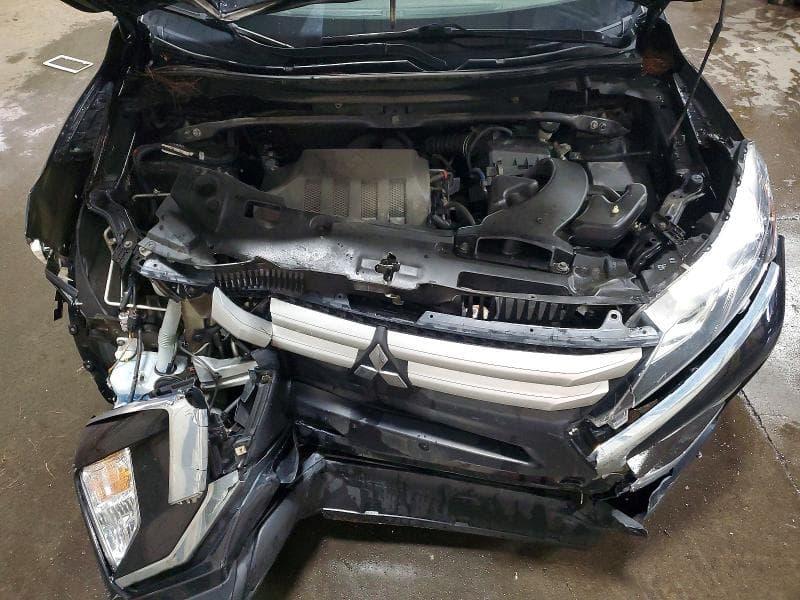 2019 MITSUBISHI ECLIPSE CROSS ES ES 12