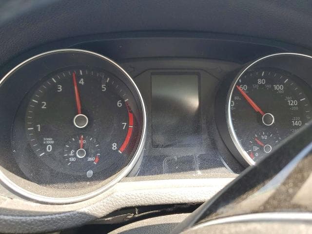2018 VOLKSWAGEN PASSAT SE 9