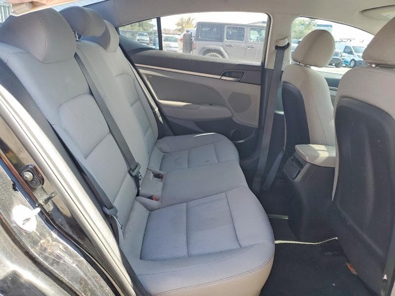 2018 HYUNDAI ELANTRA SEL 10