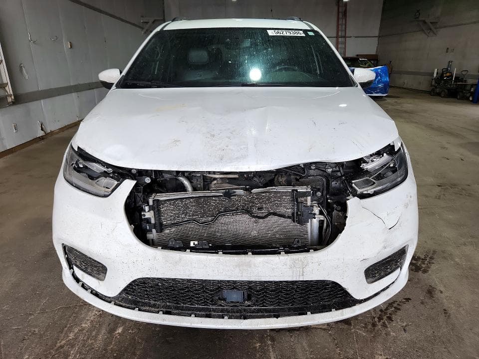 2023 CHRYSLER PACIFICA TOURING L 5