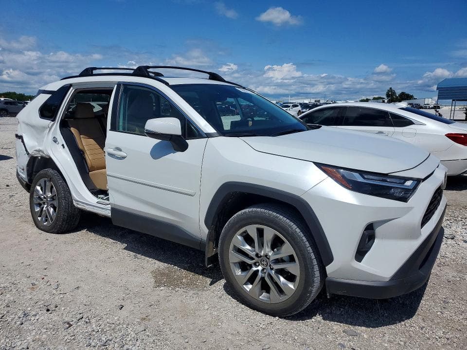 2024 TOYOTA RAV4 XLE PREMIUM XLE PREMIUM 4