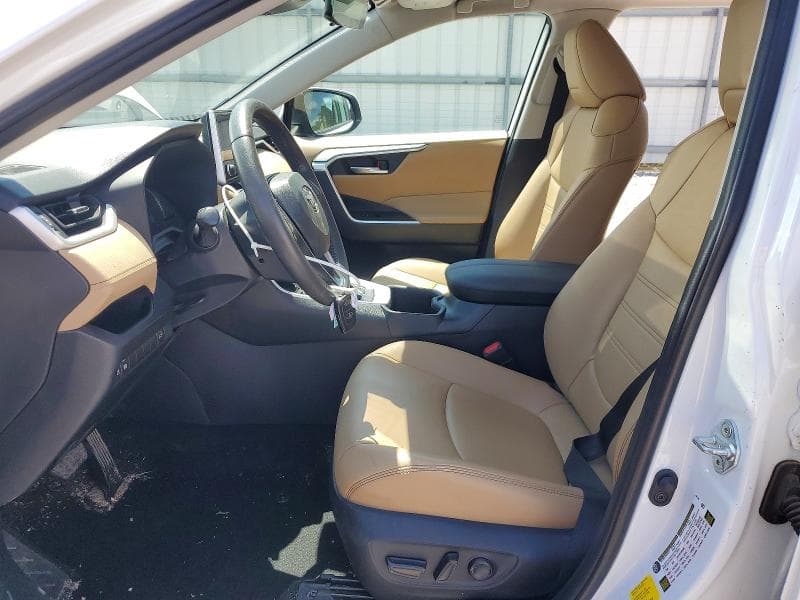 2024 TOYOTA RAV4 XLE PREMIUM XLE PREMIUM 7