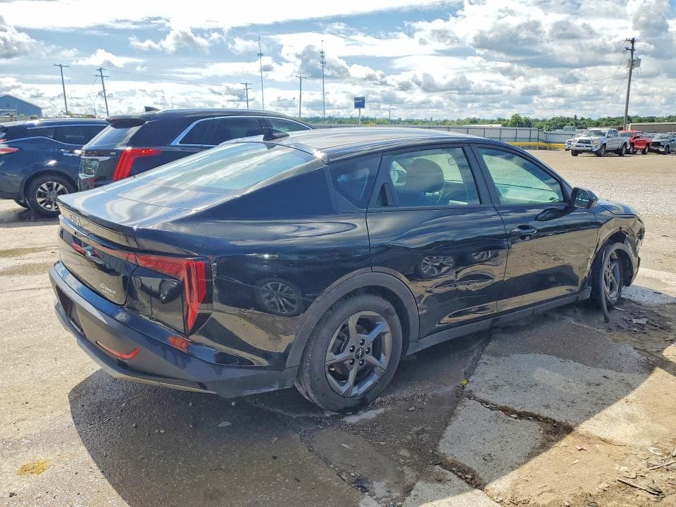 2025 KIA K4 LXS LXS 3