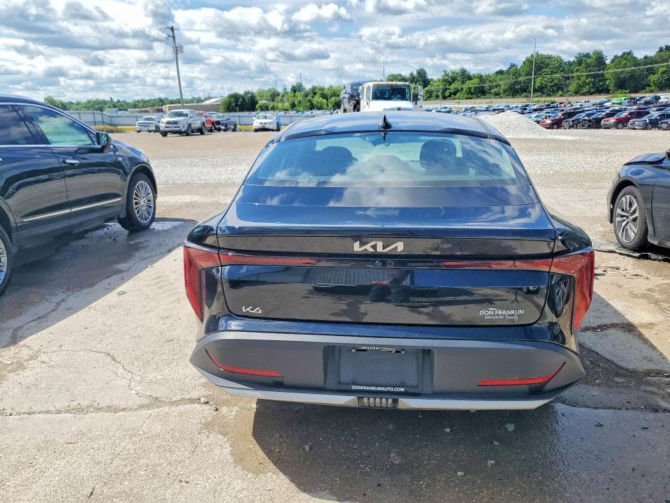 2025 KIA K4 LXS LXS 6
