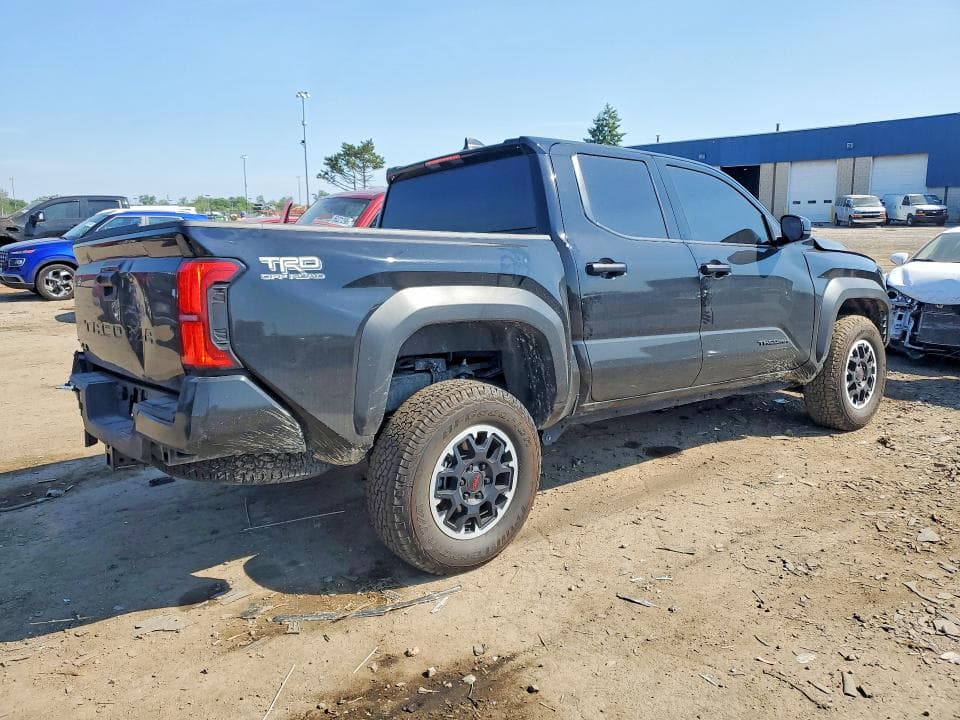 2026 TOYOTA TACOMA TRD OFF-ROAD 3