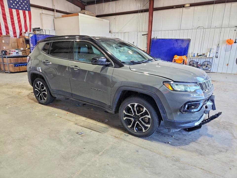 2023 JEEP COMPASS LIMITED 4