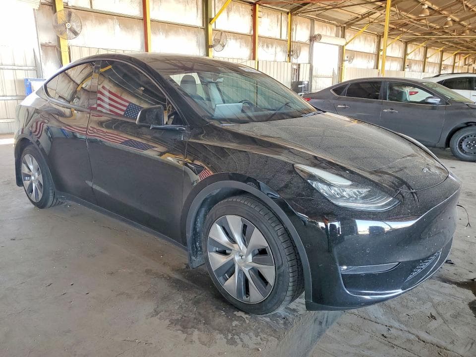 2022 TESLA MODEL Y 4