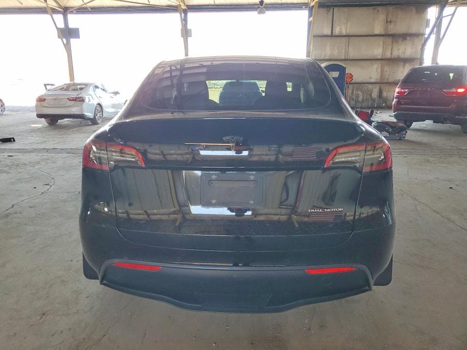 2022 TESLA MODEL Y 6