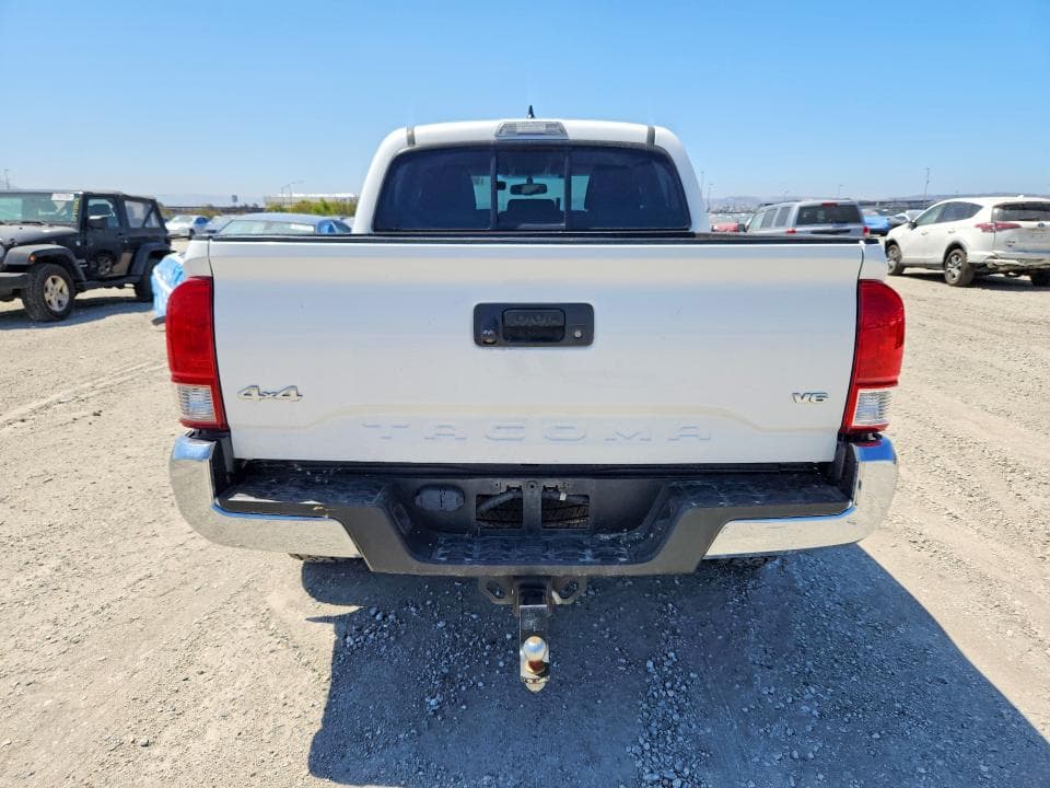 2017 TOYOTA TACOMA SR5 V6 6