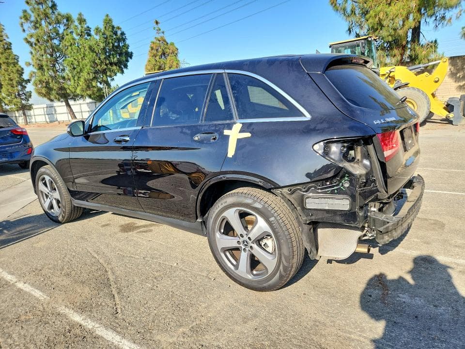2019 MERCEDES-BENZ GLC 300 4MATIC 2