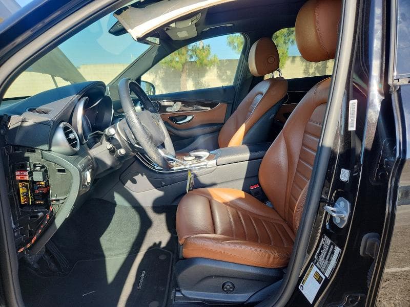 2019 MERCEDES-BENZ GLC 300 4MATIC 7