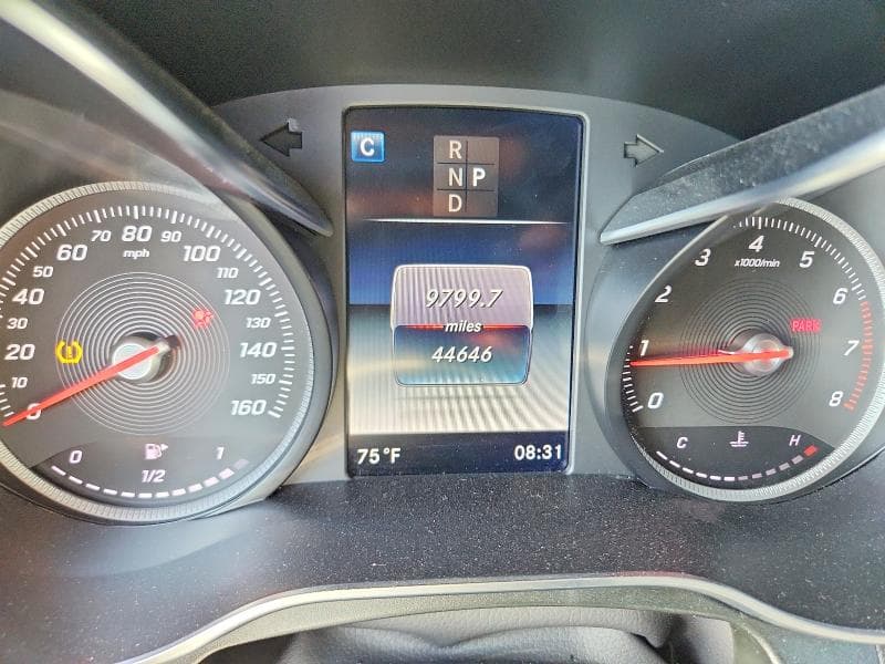 2019 MERCEDES-BENZ GLC 300 4MATIC 9