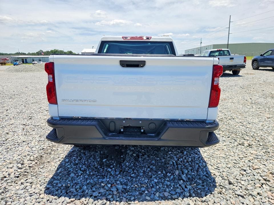 2026 CHEVROLET SILVERADO K1500 6