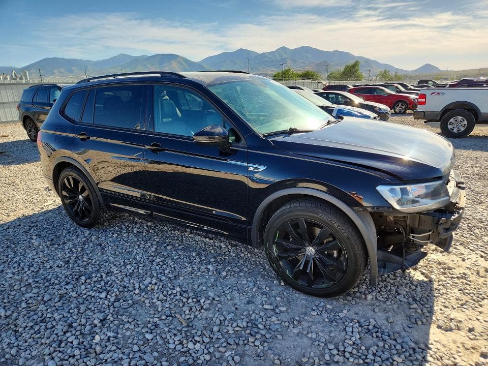 2020 VOLKSWAGEN TIGUAN SE/SEL 4